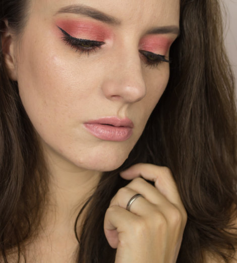 Eine Palette, vier Looks </br> Limecrime Venus I: Daytime Red