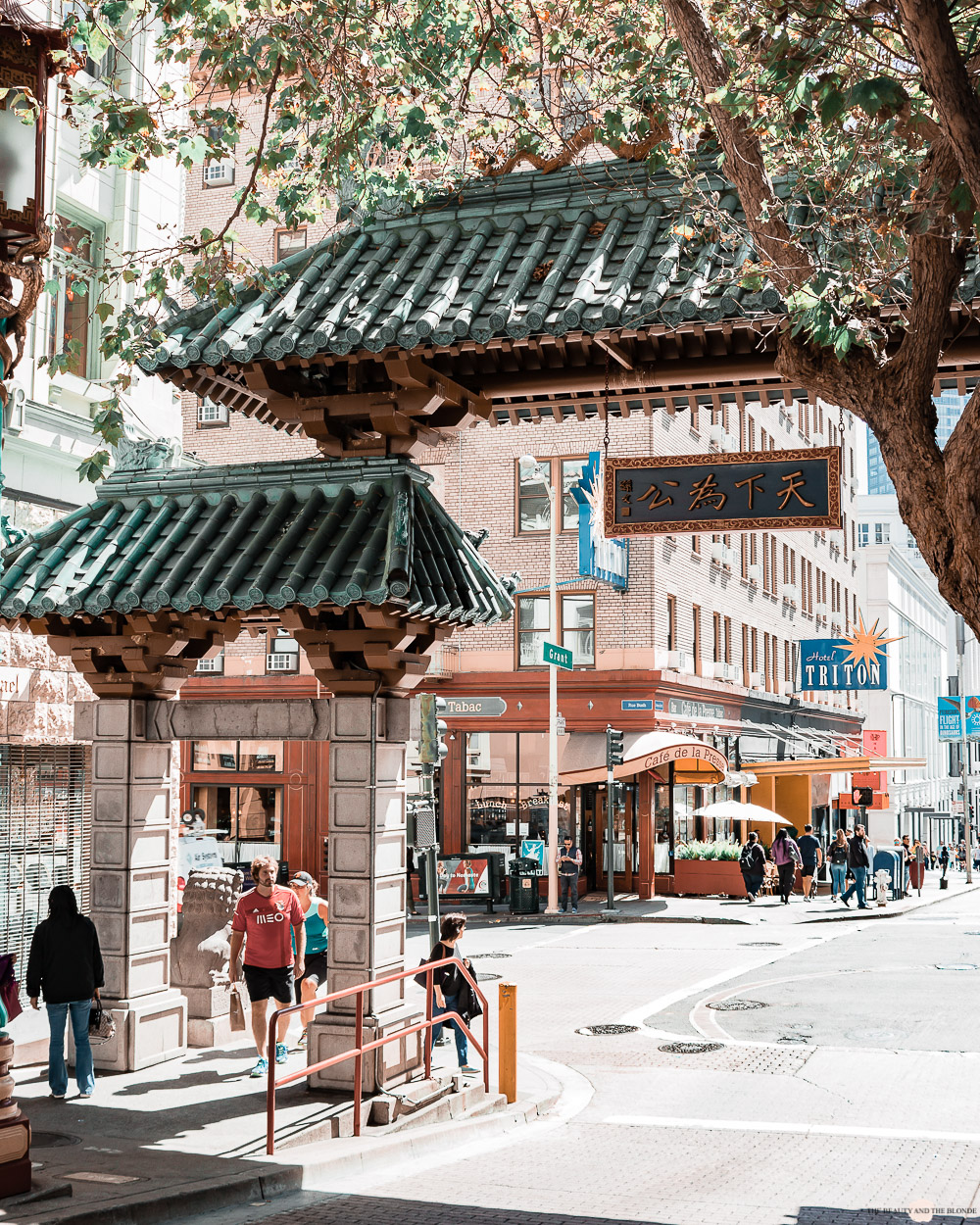 San Francisco China Town Dragon Gate